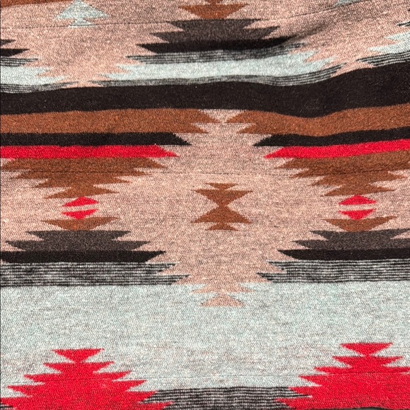 Cinch Colorful Patterned Vest - Picture 5 of 6